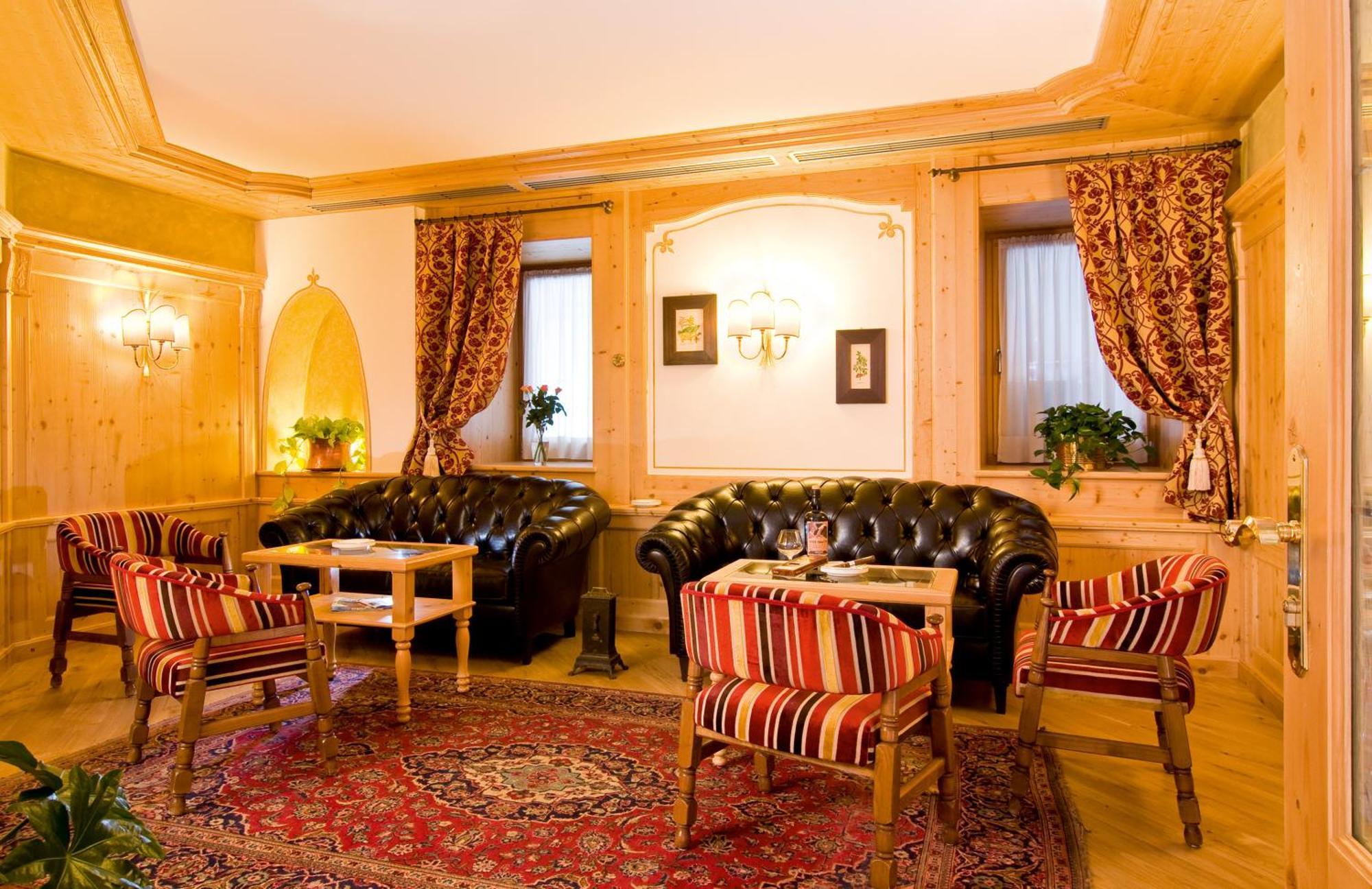Boutique Hotel Diana Madonna di Campiglio Exterior foto