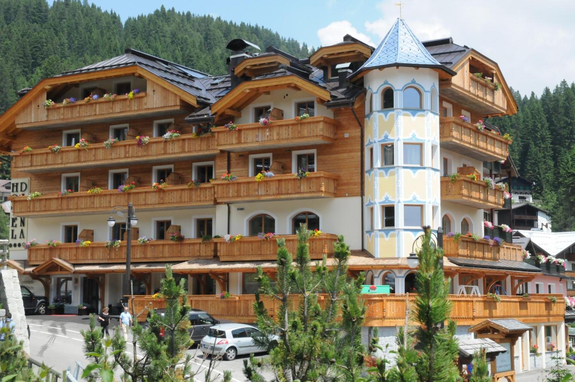 Boutique Hotel Diana Madonna di Campiglio Exterior foto
