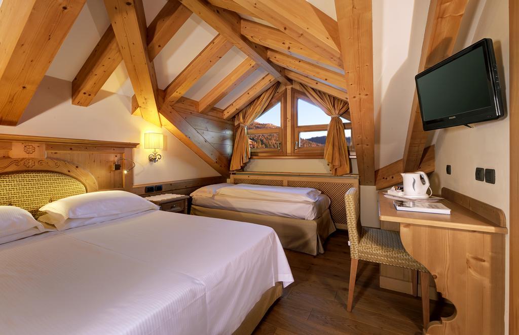 Boutique Hotel Diana Madonna di Campiglio Exterior foto