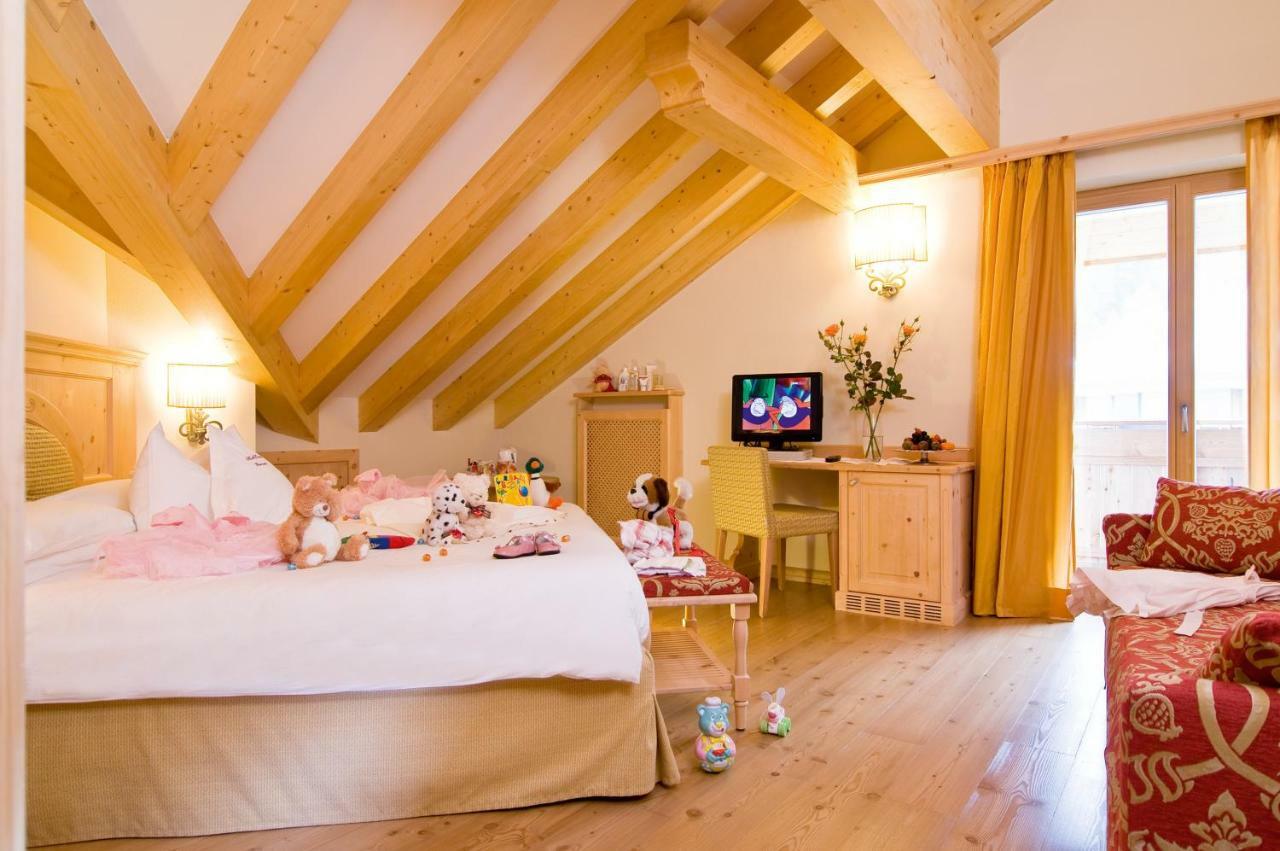 Boutique Hotel Diana Madonna di Campiglio Exterior foto