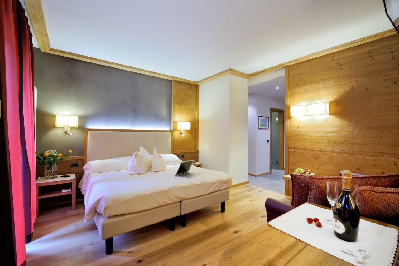 Boutique Hotel Diana Madonna di Campiglio Exterior foto