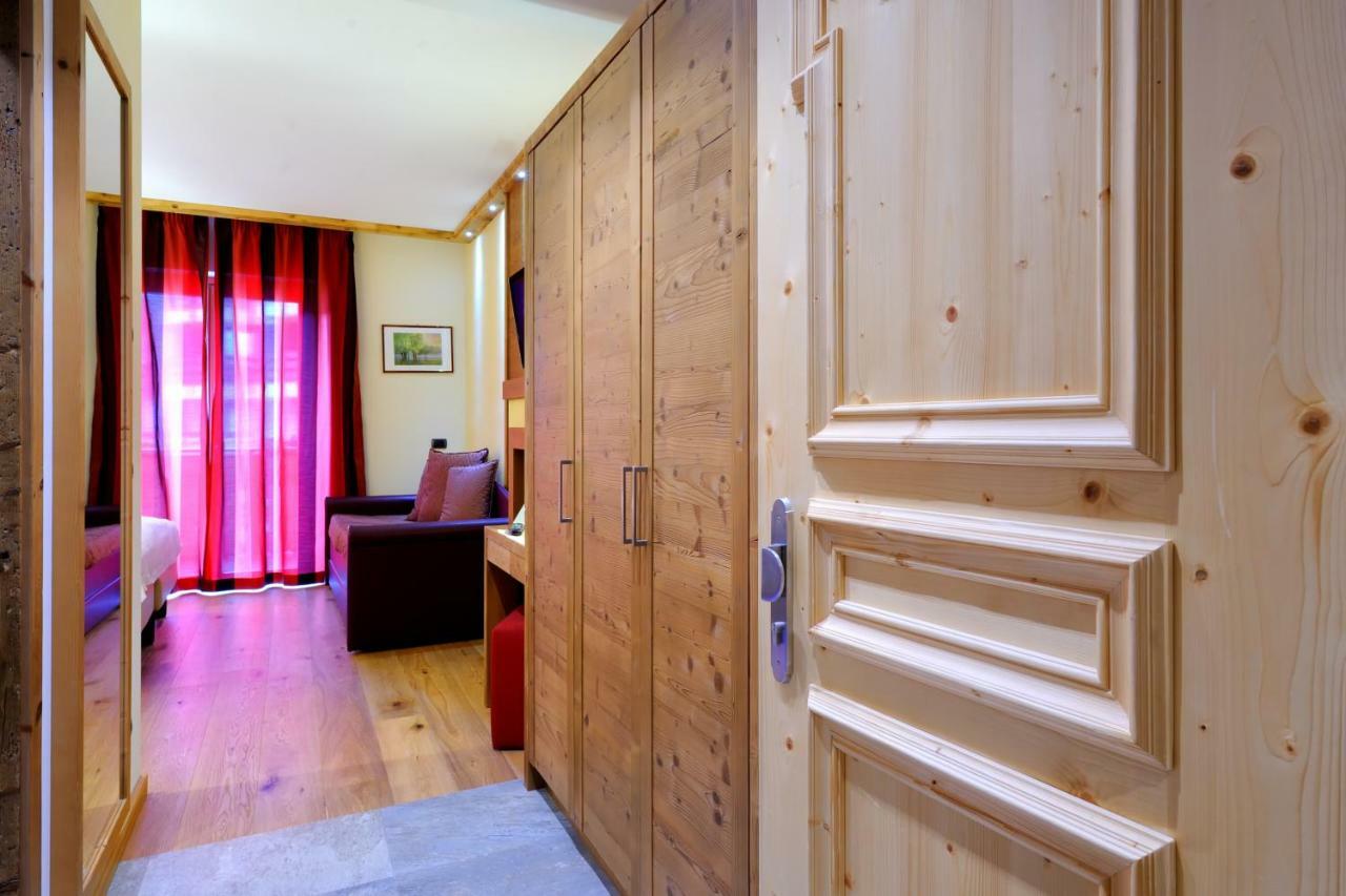 Boutique Hotel Diana Madonna di Campiglio Exterior foto